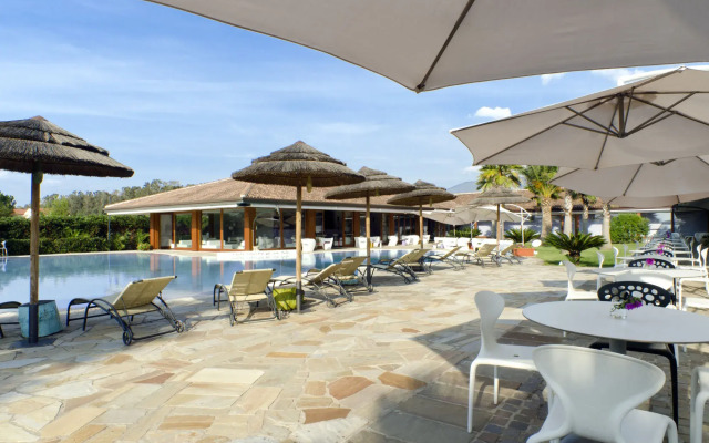 Heracles Village Hotel