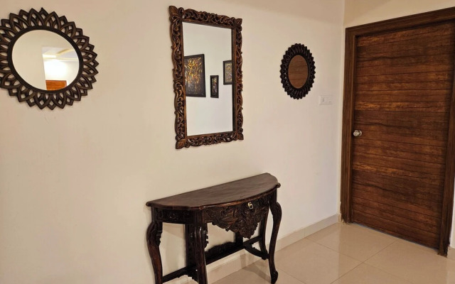 Crescent Stays Serviced Apartment