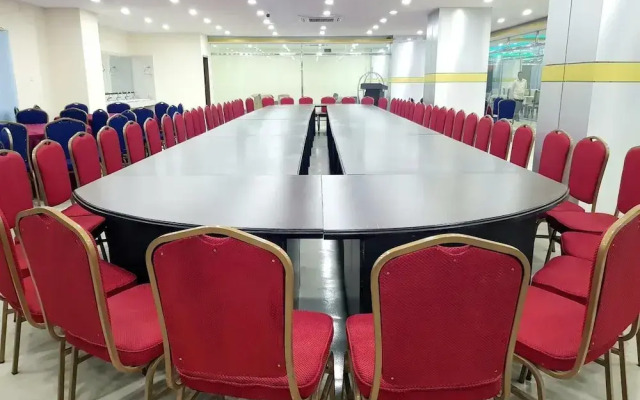 Hotel Grand Surma