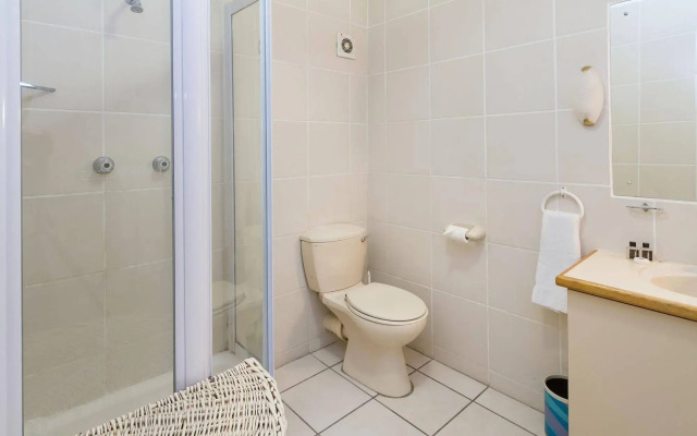 Life and Leisure Luxury Guesthouse