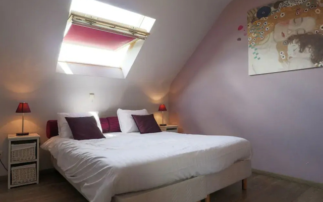 Beautiful Holiday Home with Hot Tub in Durbuy