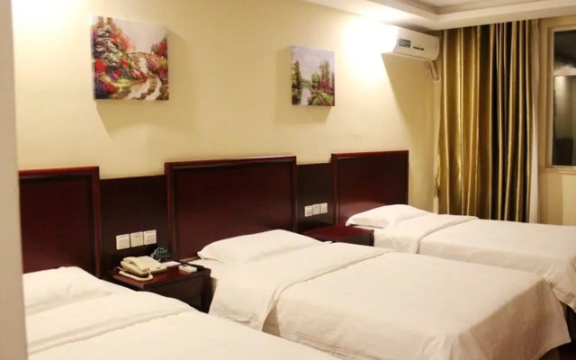GreenTree Inn Shanghai Pudong Airport Yanchao Highway Hotel