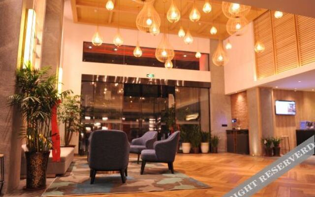 Lan Hotel