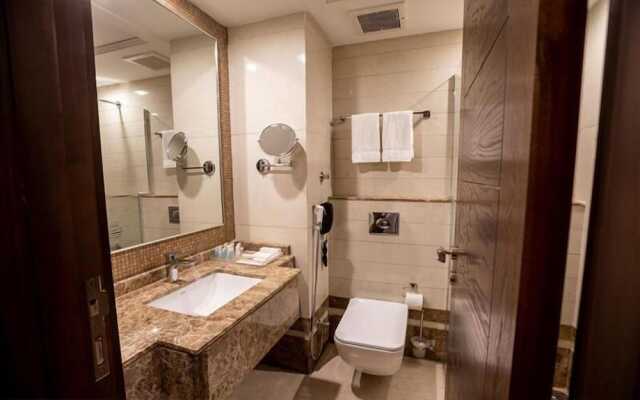 Violet Al Azizia Hotel