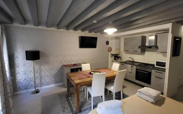 Otto House Apartment