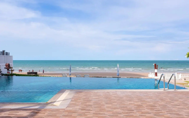 Baan Poolom Beachfront Condominium