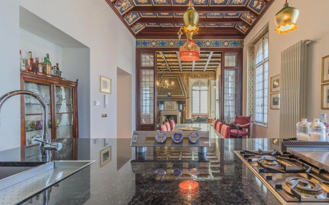 Belle Epoque Apartment Lierna