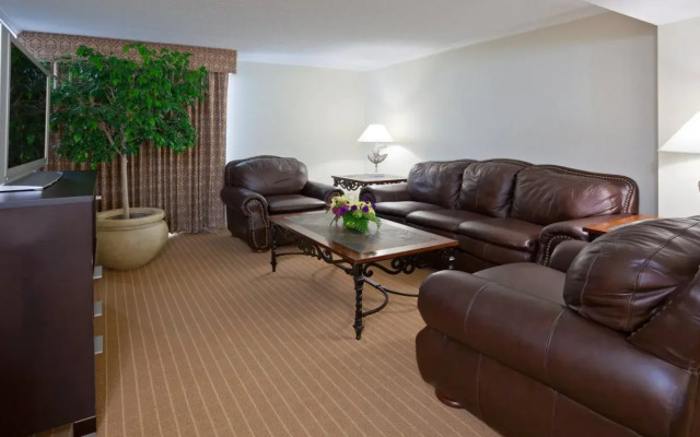 DoubleTree by Hilton Madison East