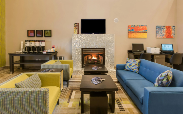 Hampton Inn White House