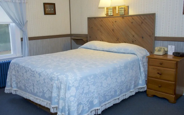 Myer Motel