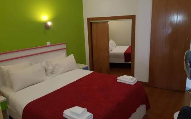 Martim Moniz 28 Guest House