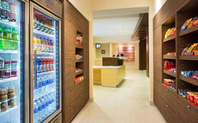 Fairfield Inn & Suites by Marriott Calgary Downtown