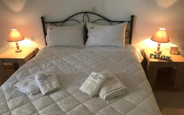 Kalamata suites beach