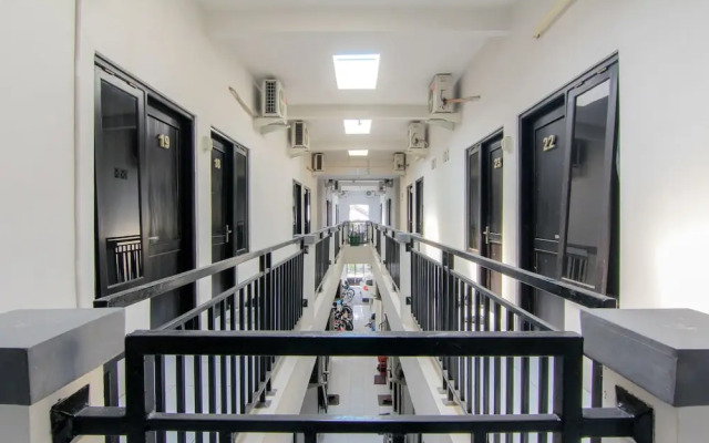 Jj House Wahid Hasyim by ZUZU