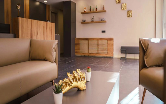 Grand Faik Hotel Çeşme