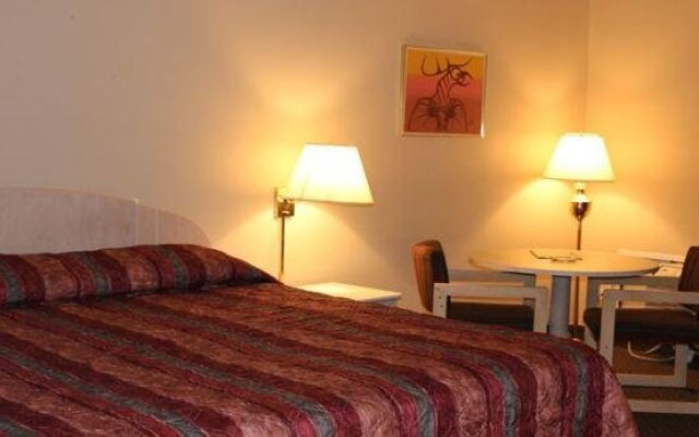 Kirkfield Motor Hotel & Club 3D