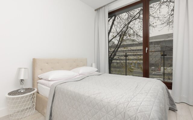 Triton Park Studio Warsaw by Renters