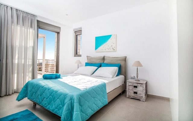 Francis & Gregorys Luxury Villas