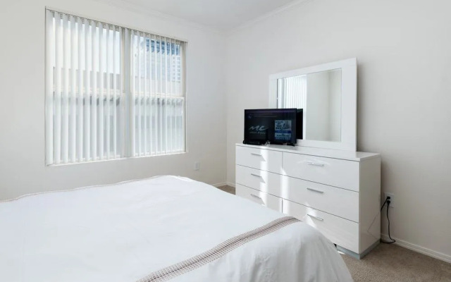 Global Luxury Suites At San Fernando