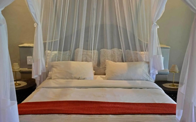 Tingala Lodge