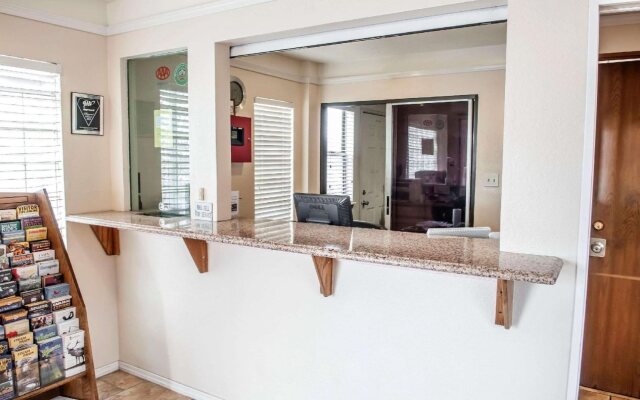 Econo Lodge Midtown Albuquerque