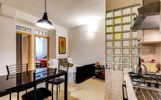 Modern 2 bed Flat in San Giovanni