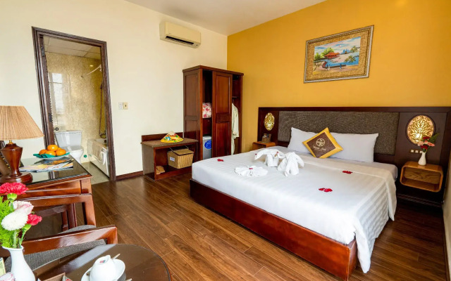Thanh Lich Hue Hotel