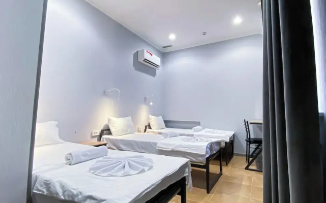 Booking.Hotel