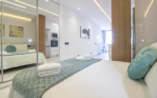 Mainstream home with balcony By Canariasgetaway