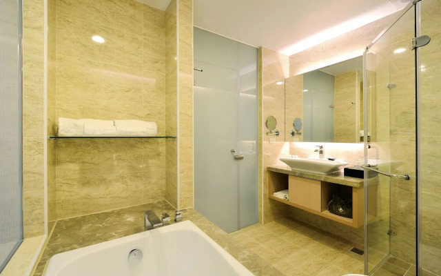Tsun Huang Hotel