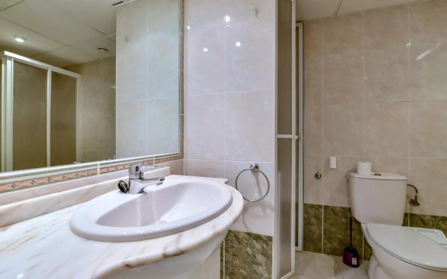 Apartamentos Zafiro Atico (2-12º-C)