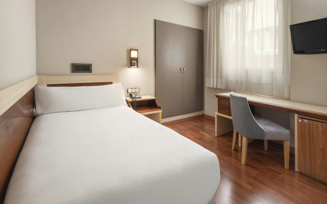 B&B Hotel Zaragoza Royal - Image 6