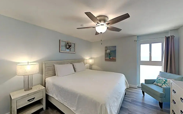 Edgewater West by Luxury Gulf Rentals
