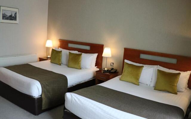 Raheen Woods Hotel