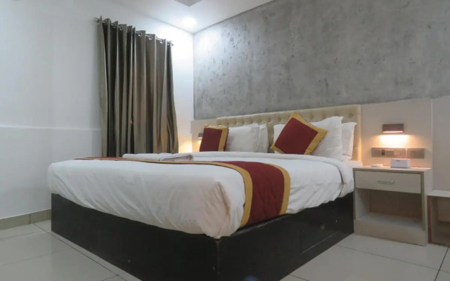 OYO 7077 Reegate Inn