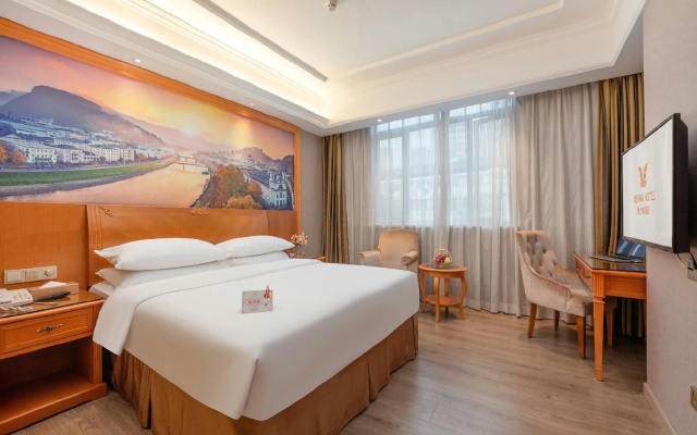 Vienna Hotel Shenzhen Longsheng Subway Station Branch – Guest Rooms – Shenzhen