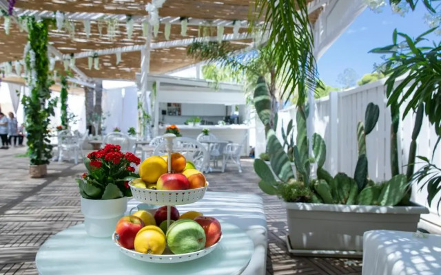 Bianco Riccio Suite Hotel