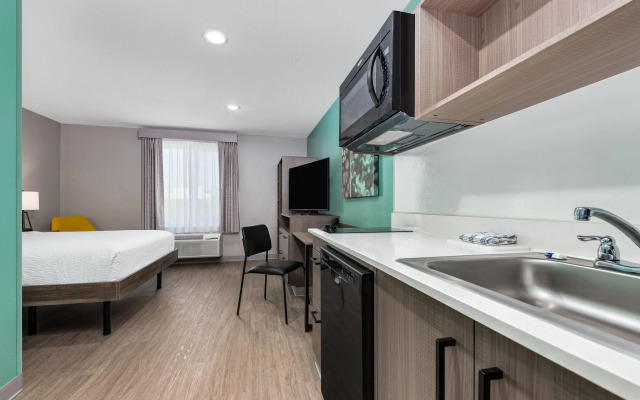 ECHO Suites Extended Stay by Wyndham Dallas Plano/Richardson