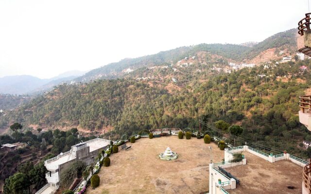 OYO 10208 Home Valley View 2BHK Kasauli