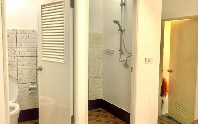 Arisa Hostel