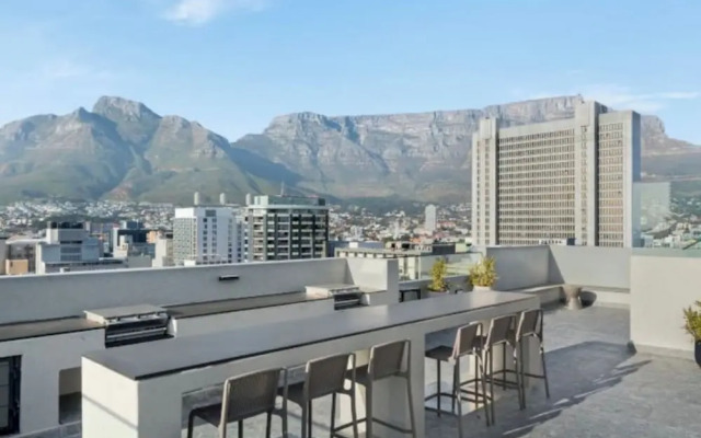 Stylish City Apartment