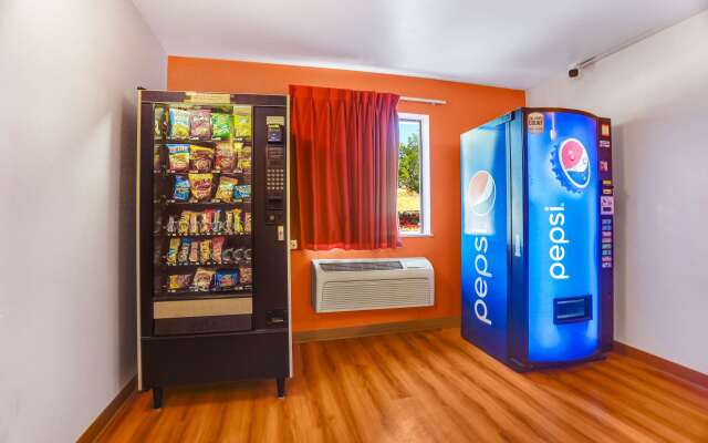 Motel 6 Espanola, NM