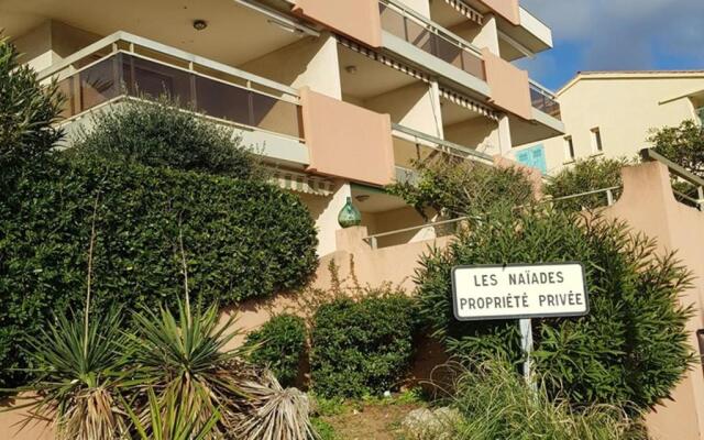 Appartement Cavalaire-sur-Mer, 1 pièce, 4 personnes - FR-1-100-184