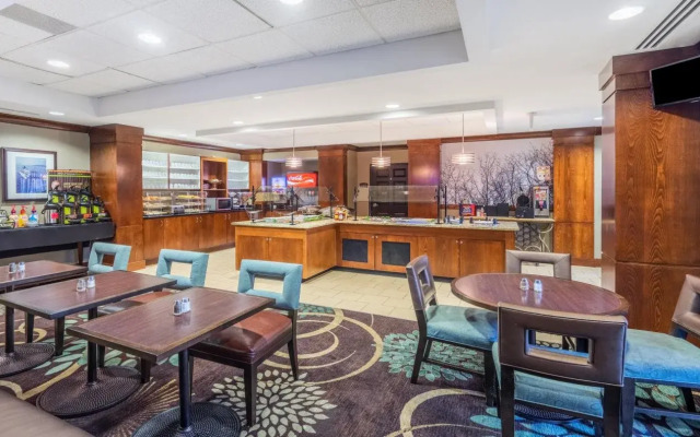 Staybridge Suites Memphis - Poplar Ave East by IHG