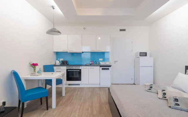 Bright Studio, 10min Centre, Free Parking