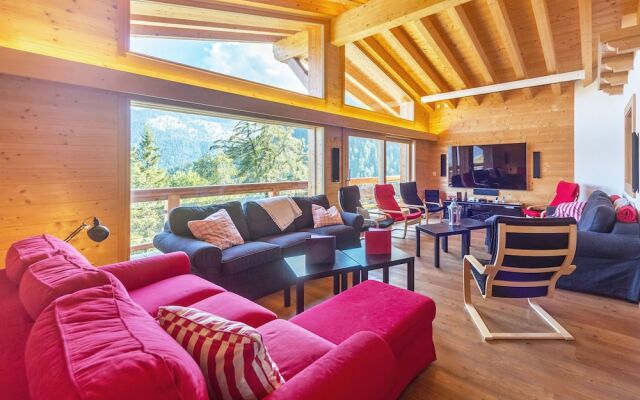 Grand Holiday Home With Sauna in Riddes