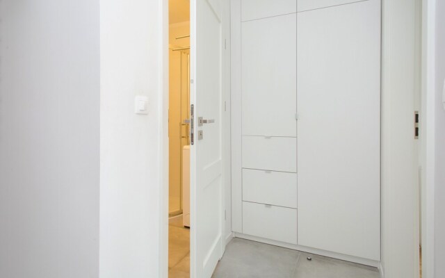 ShortStayPoland Chlodna B21
