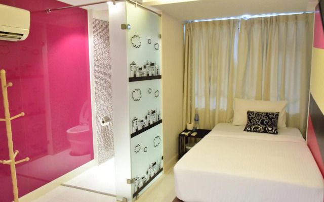 Double Five - Hostel