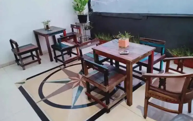 RedDoorz near Universitas Diponegoro
