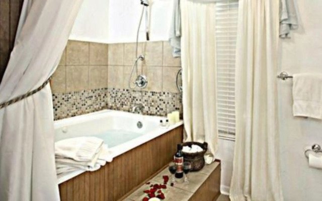 Lakehouse Bed and Breakfast